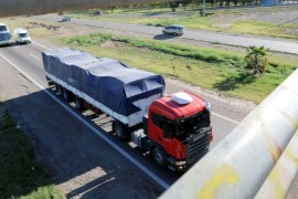 El transporte de carga pagaría 1.000% más en Ingresos Brutos